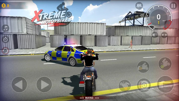 xtreme motorbikes酷酷跑截图1