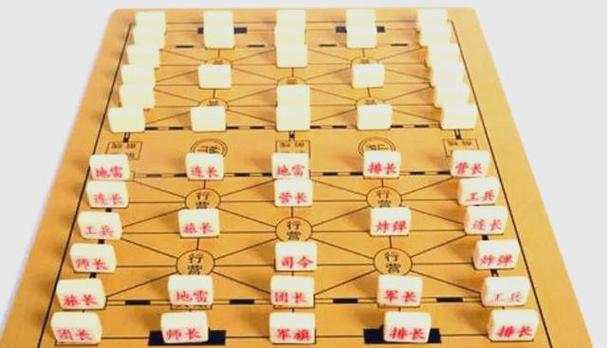 暗棋版军棋，策略对决的新高度